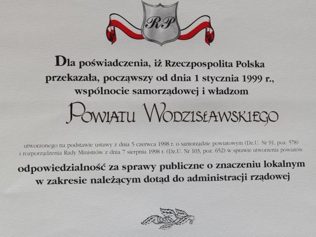 Górna część aktu erekcyjnego Powiatu Wodzisławskiego