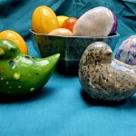 Ozdoby wielkanocne - jajka i ptaszki ceramiczne